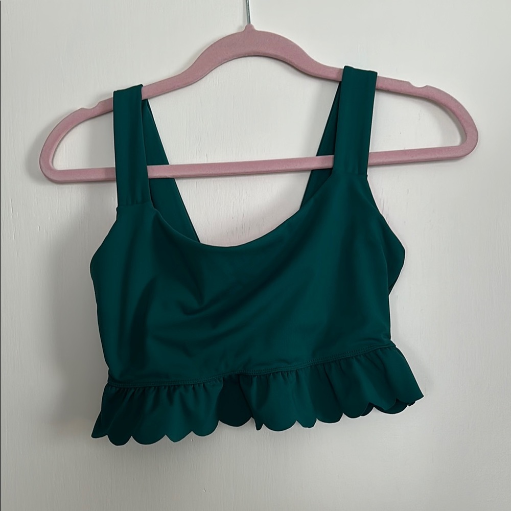 Lilly Pulitzer Luxletic Green Scalloped Hem Bra Crop Top size small EUC